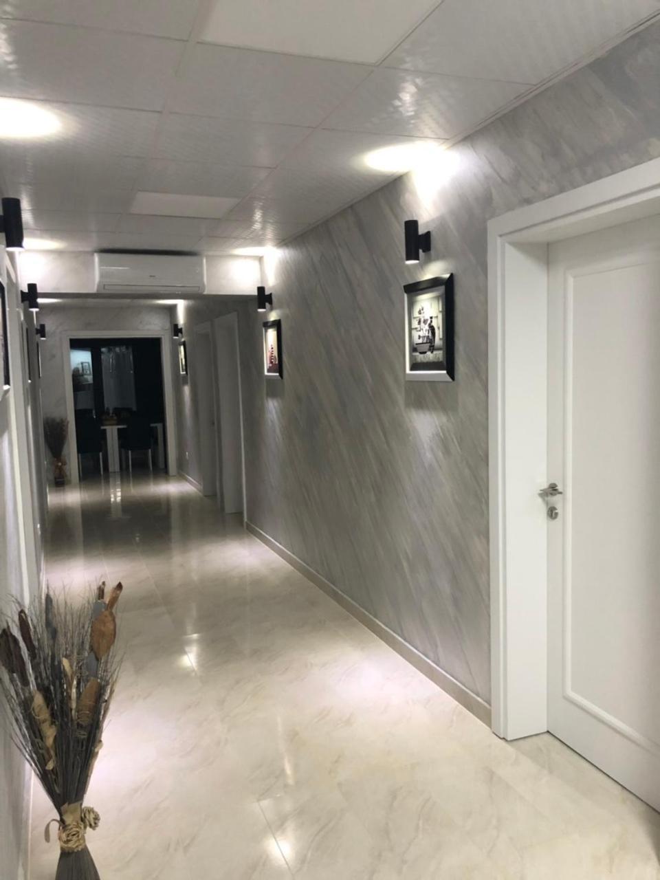 Mark'S Palace Nikšić Exterior foto